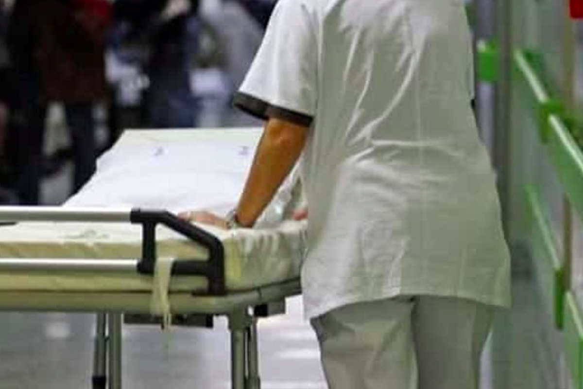Palermo, 22enne cade da balcone a Capodanno: ricoverata in coma farmacologico