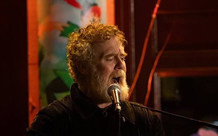 Glen Hansard morto a 56 anni: addio al cantautore irlandese premio Oscar