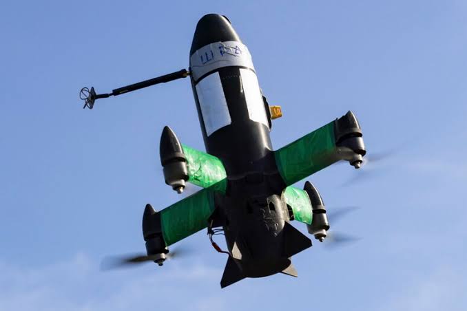 Drone con possibile esplosivo allโaeroporto di Lipsia: scatta lโallarme sicurezza, voli sospesi